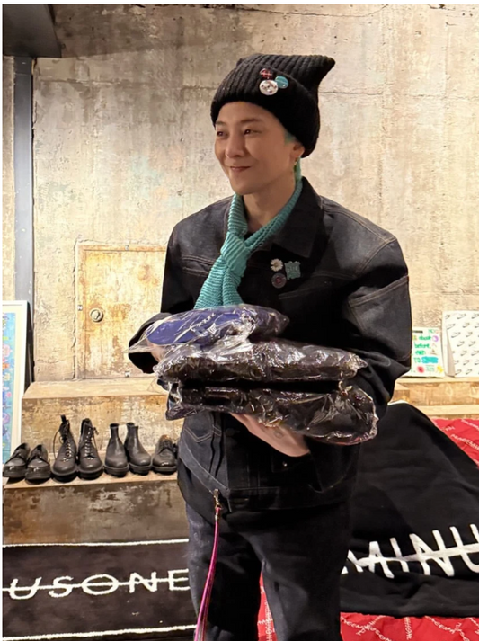 G-Dragon Official Limited Edition Black Knit Cap